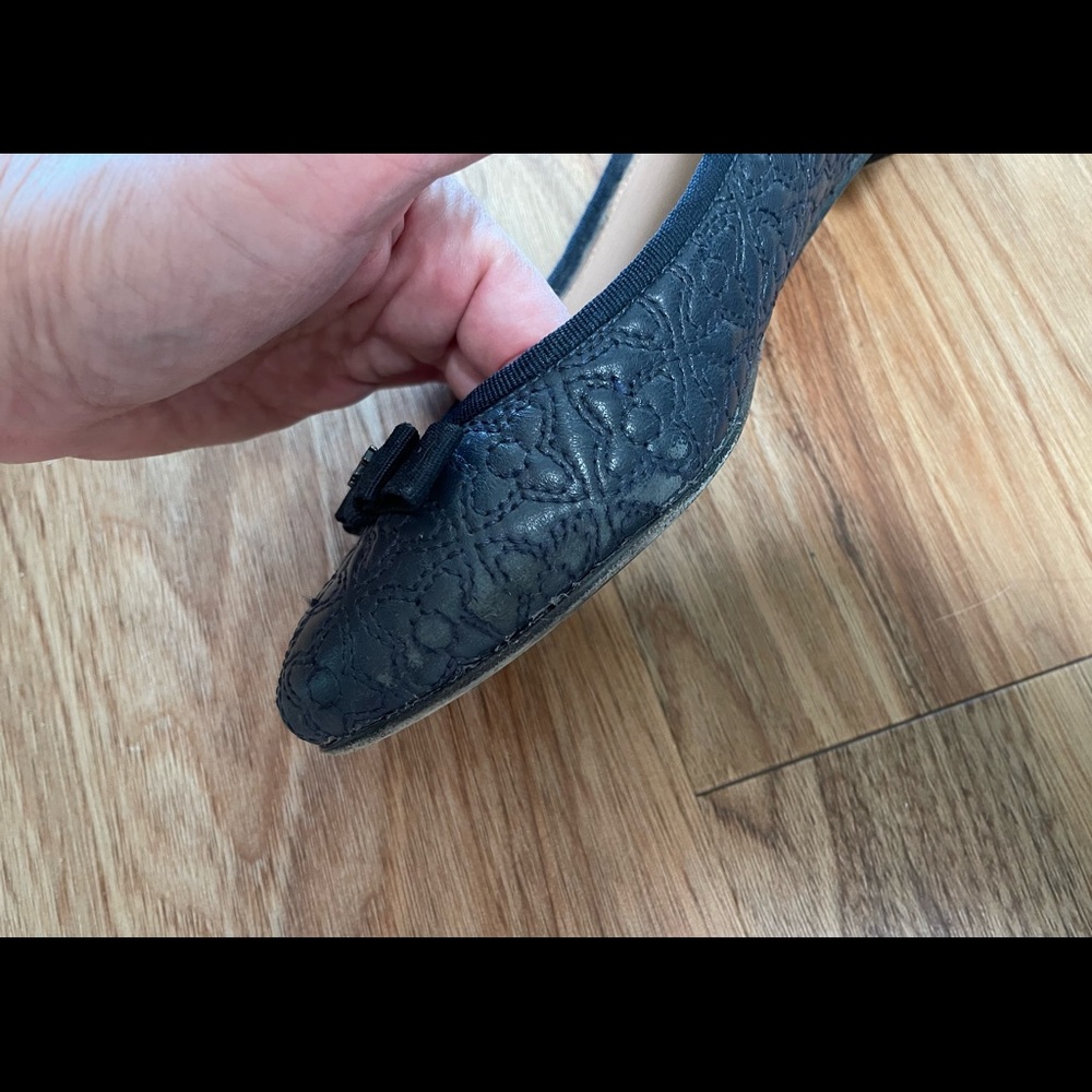 Tory Burch Quilted Marion Flats - Sophisticated Quiet Luxury - Gently worn. - Picture 6 of 11